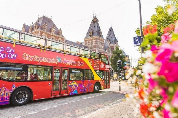bus touristique amsterdam