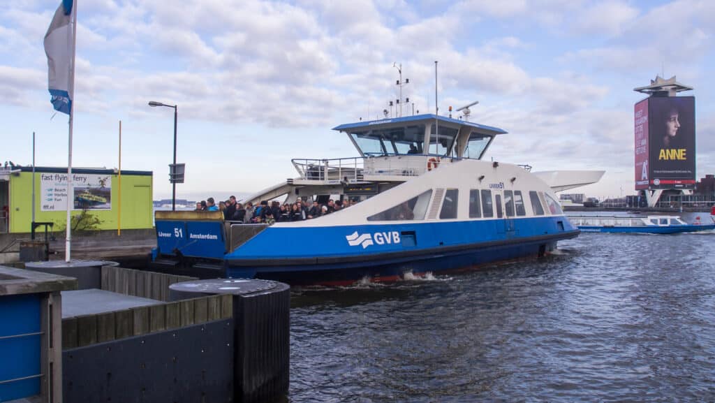ferry amsterdam