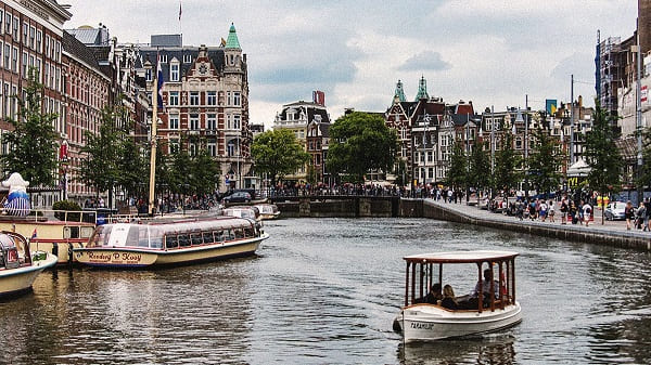 visita guiada en francés por amsterdam